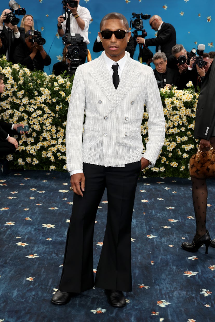 Nueva York, Nueva York - 05 de mayo: Pharrell Williams asiste a la Gala Met 2025 Celebrating "Superfine: Tai ...