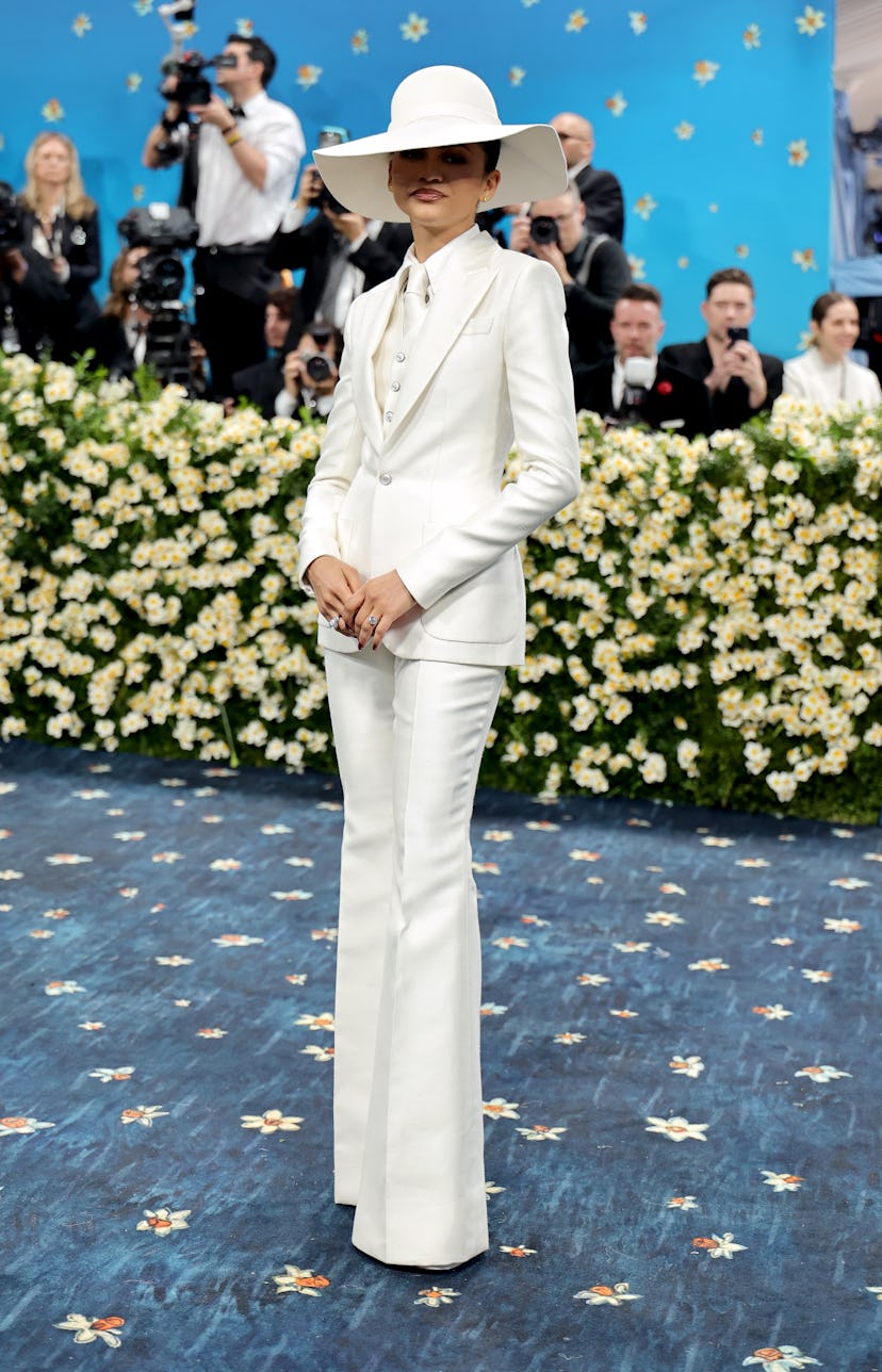 Nueva York, Nueva York - 05 de mayo: Zendaya asiste a la Gala Met 2025 Celebrating "Superfine: Sastrería Bla ...