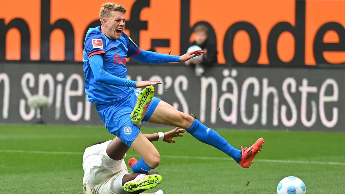 Bundesliga: DFB admite errores de penalización en Augsburgo contra Kiel
