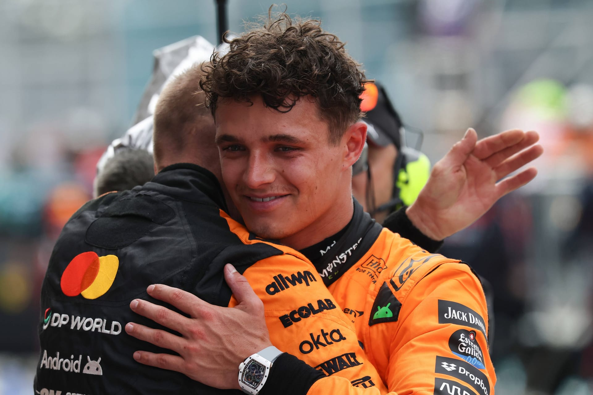 Lando Norris se queda atrás de las expectativas. Lando Norris se queda atrás de las expectativas.