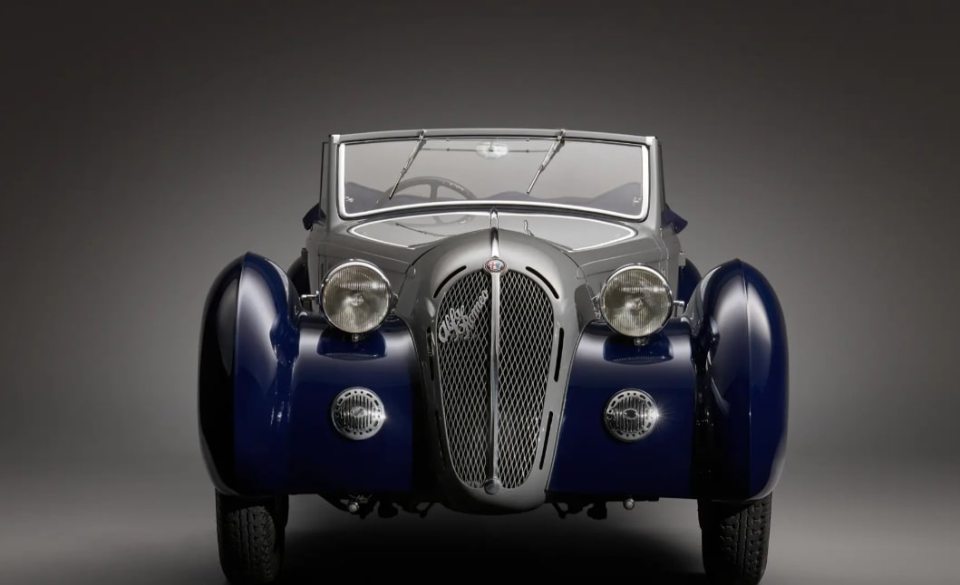 1932 Alfa Romeo 8C 2300 Lungo Cabriolet por Pinin Farina.