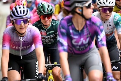 Vivir | Mass sprint en el camino, ¿Marianne Vos toma
