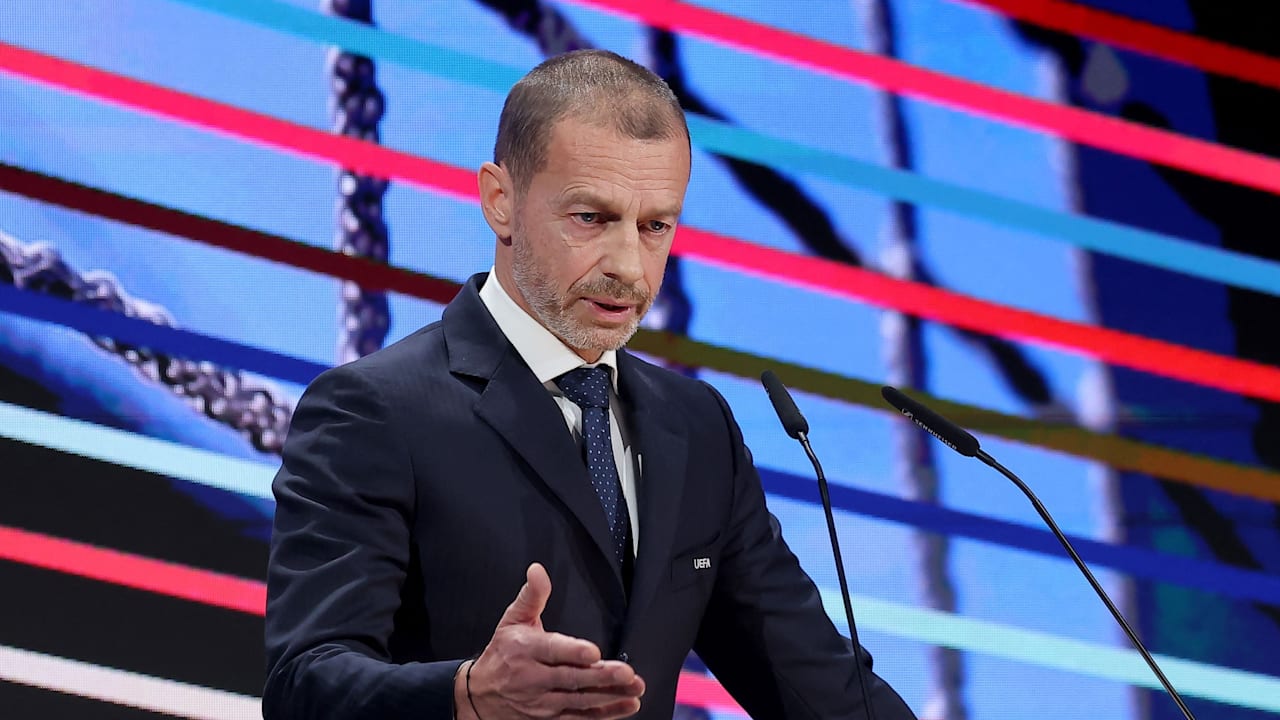 Habla de "vergüenza" - El presidente de la UEFA calcula