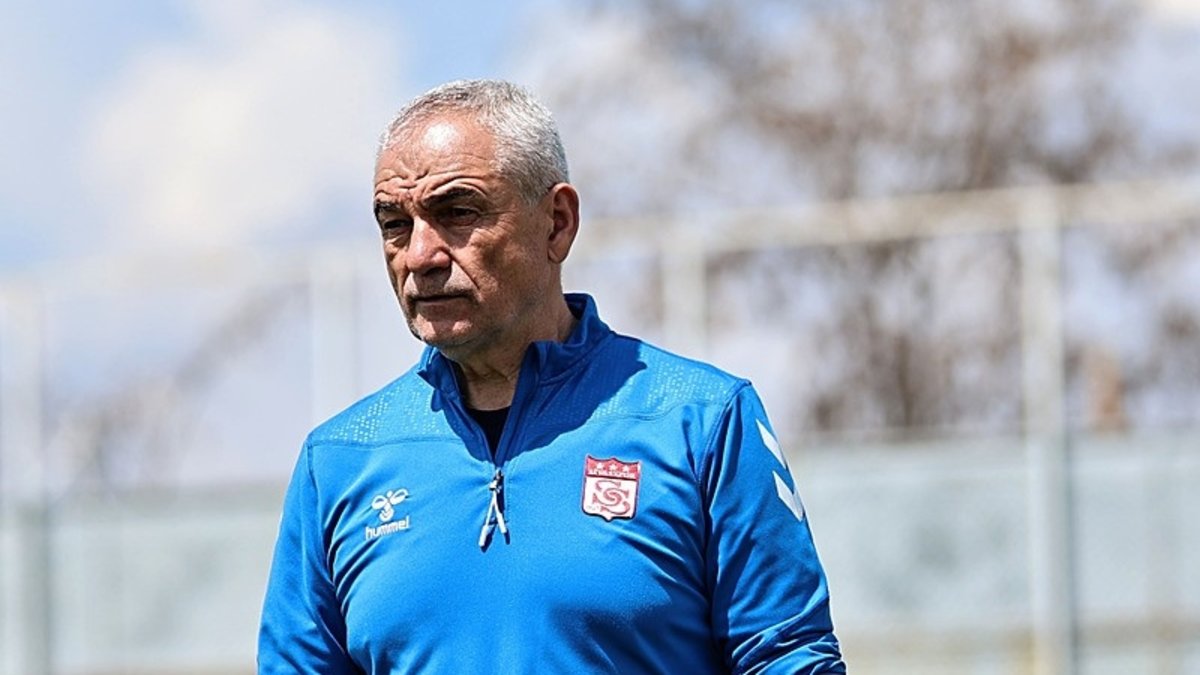 ¡Net Global Sivasspor Entrenador Çalımbay a los fanáticos llame!