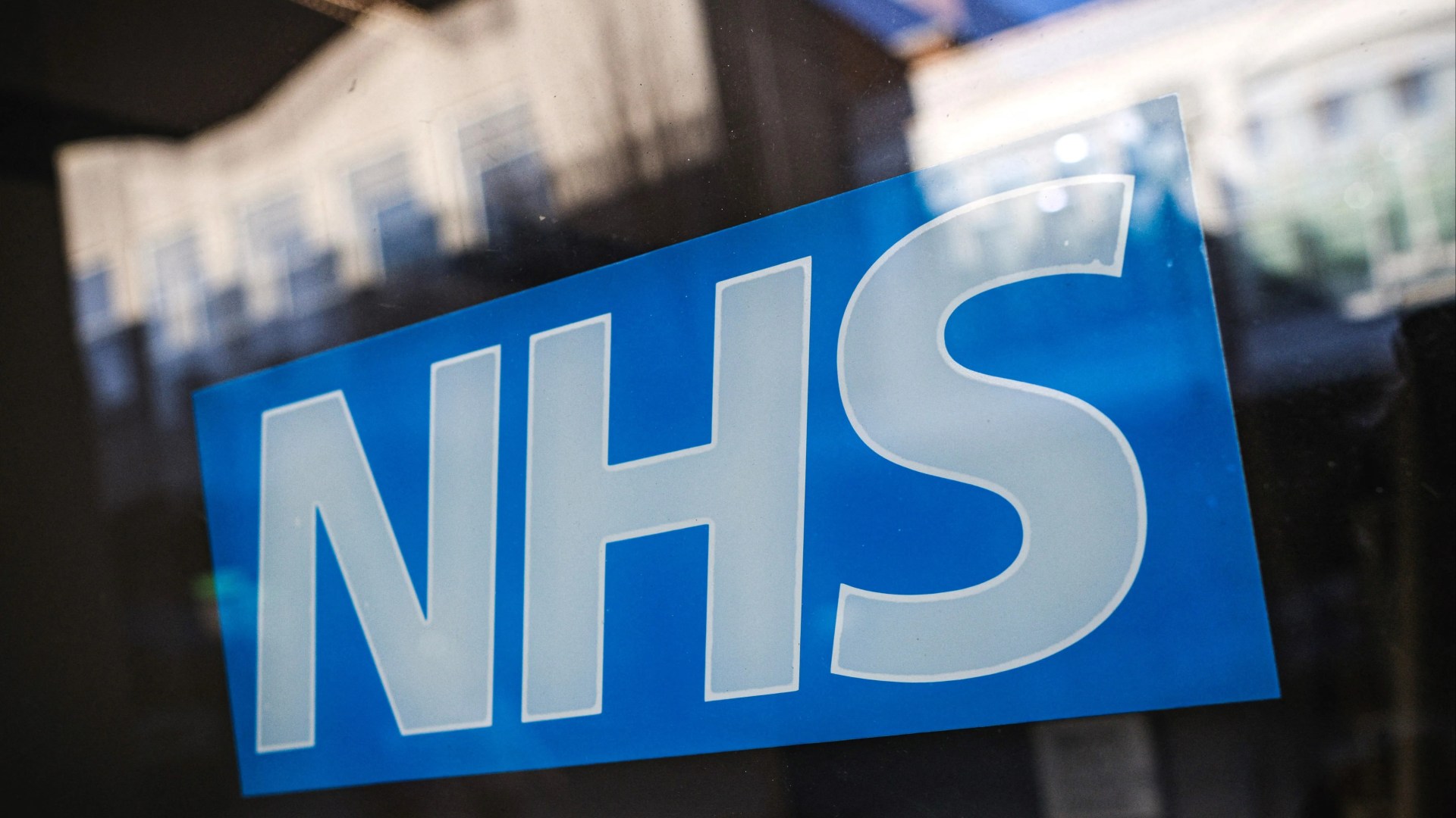 El trabajador del NHS gana una compensación de £ 30,000