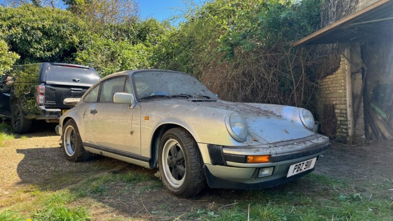 El icónico Porsche de los años ochenta se fue intacta