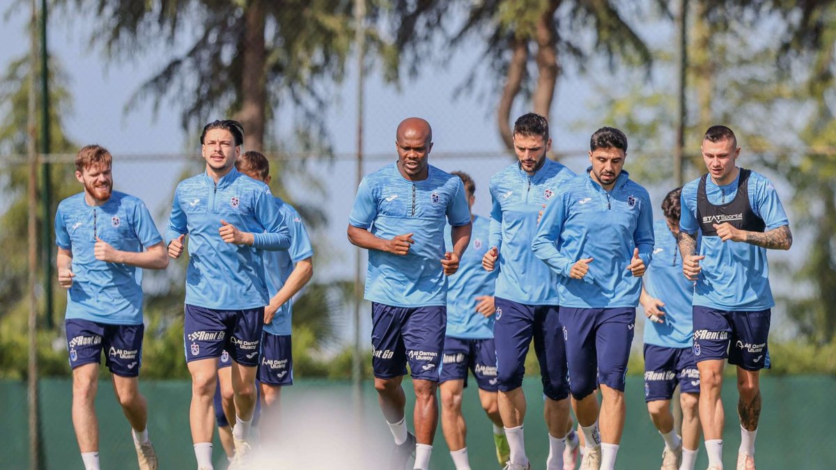 Las preparaciones de partidos de Galatasaray continúan en Trabzonspor