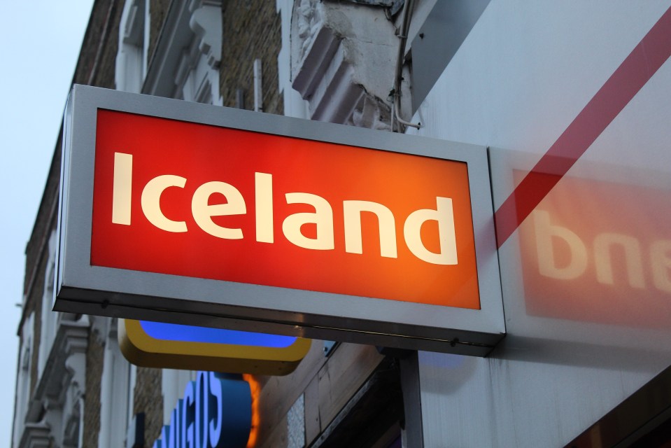 Sign de el supermercado de Islandia.