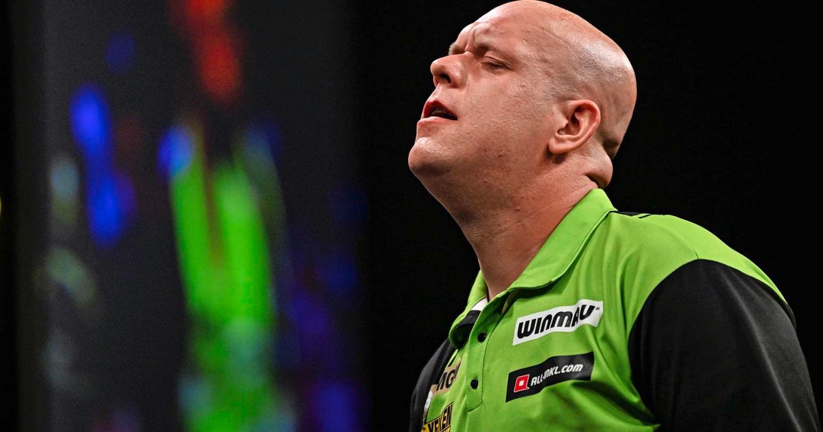 Premier League: Michael Van Gerwen pierde y se va después