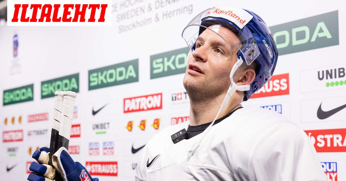 El jugador de hockey IL en el equipo de IL