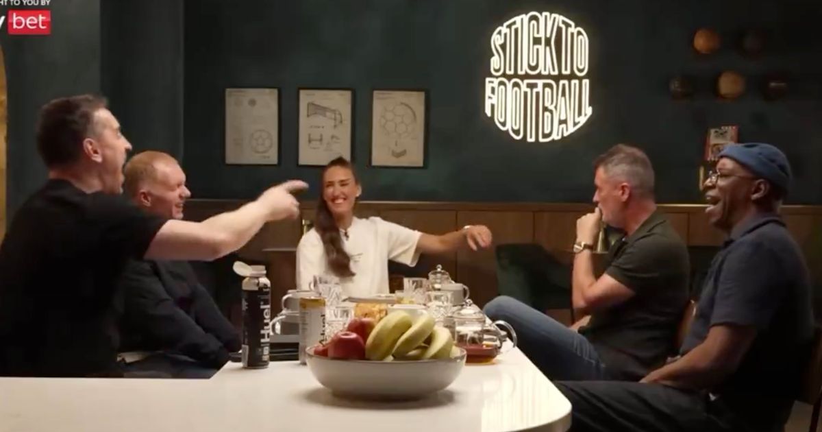 Roy Keane deja a Ian Wright en puntadas con comentario
