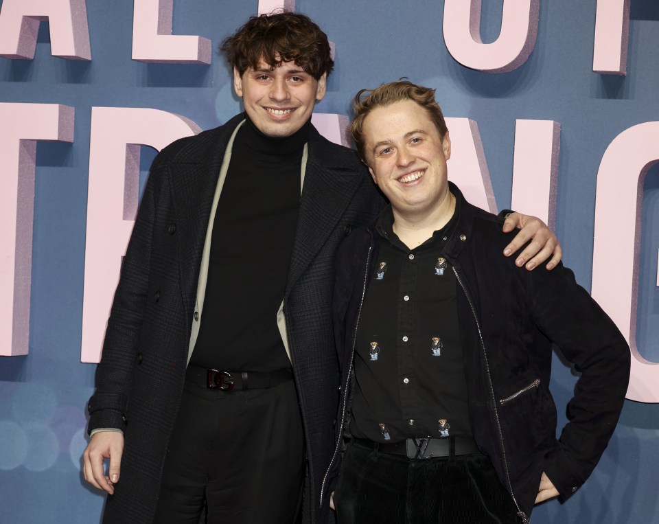 Jordan Sangha y Henry Southan en el "Todos nosotros extraños" proyección de gala.