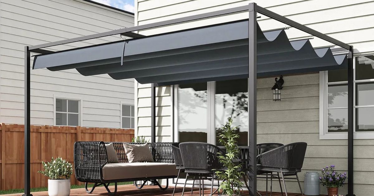 Debenhams corta el precio de la pérgola popular que es