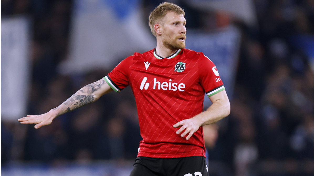 Hannover 96 Deja que Trio tire de Voglsammer - Kunze