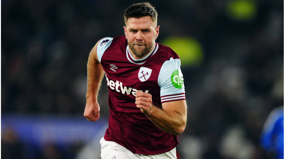 La jarra de llenado quiere quedarse con West Ham, no