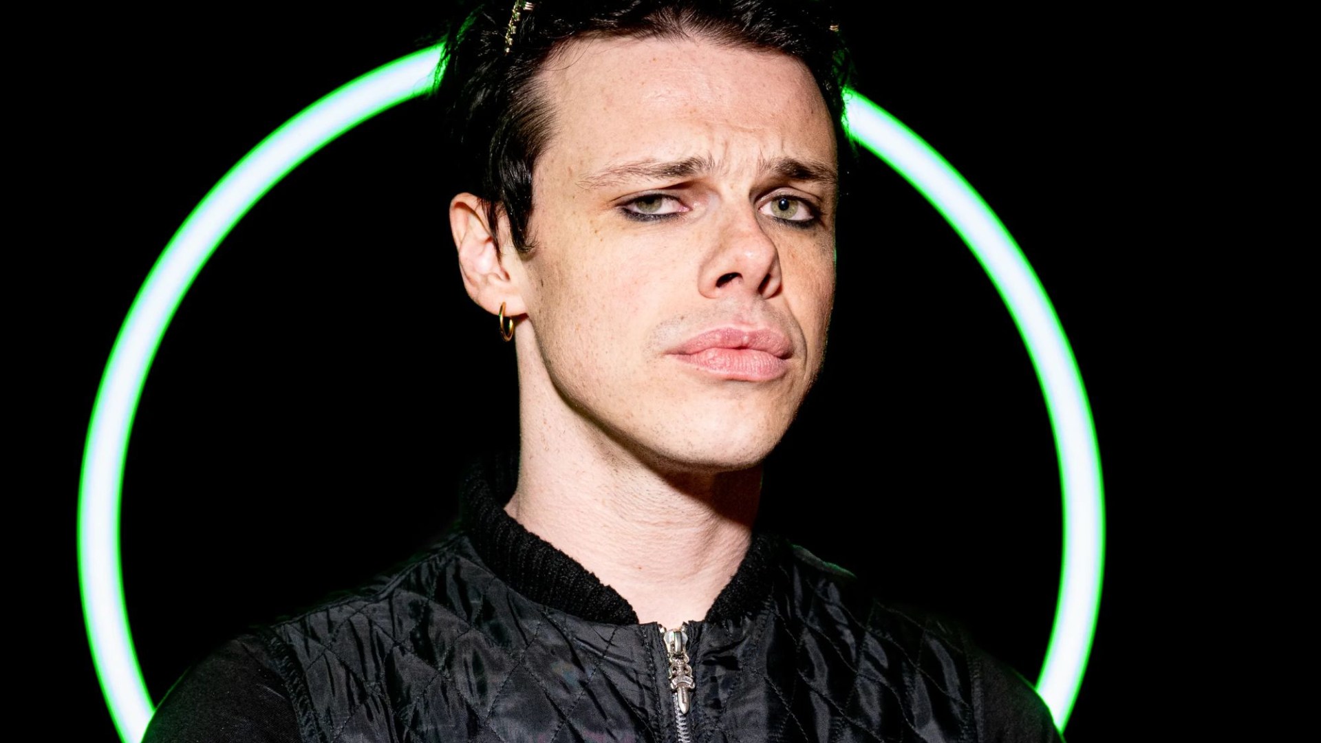 Yungblud Eyes Up Bloor de su carrera Inspirado por Robbie
