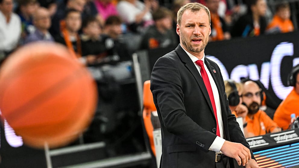 Genervt: Bambergs Trainer Anton Gavel erlebte eine Saison zum Vergessen