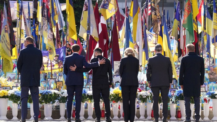 Los líderes europeos viajan a Kyiv en impulso por el