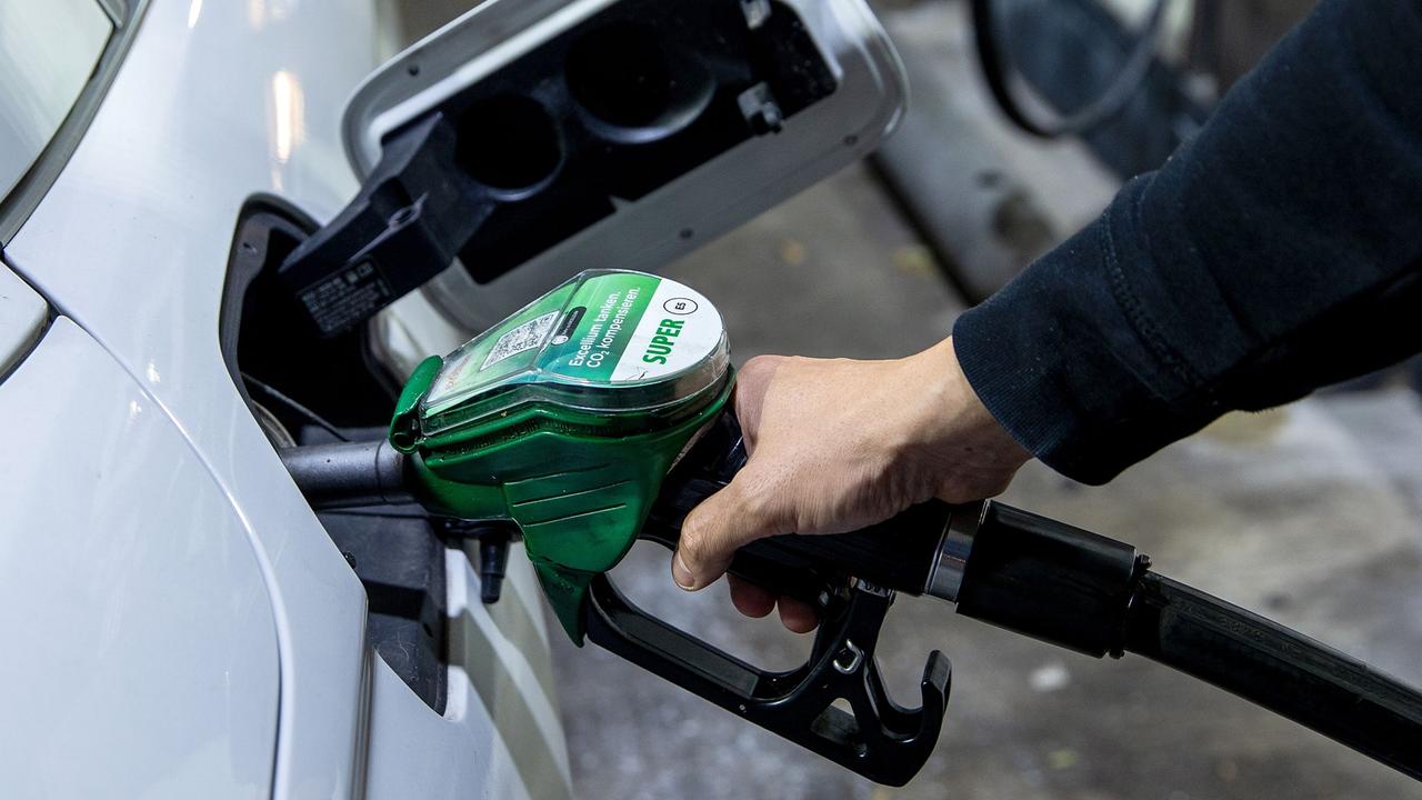 ¿Viene el verano de tanque barato?