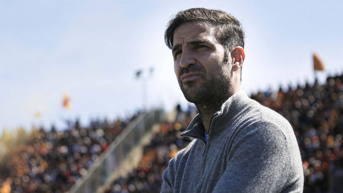 Bayer Leverkusen: el entrenador de Como Cesc Fàbregas se despide