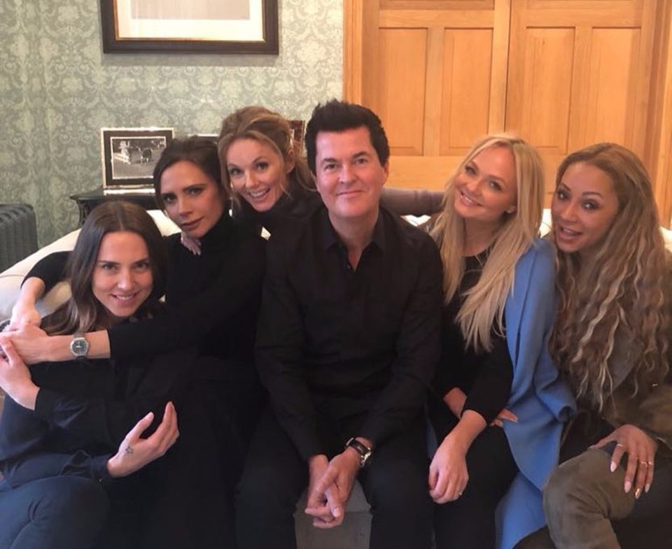 Spice Girls y Simon Fuller.