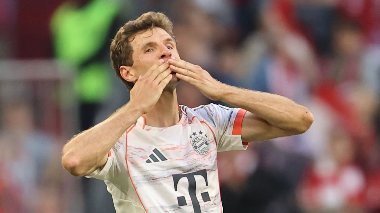Goosebumps para cambiar: Müller salió del campo a las 8.10
