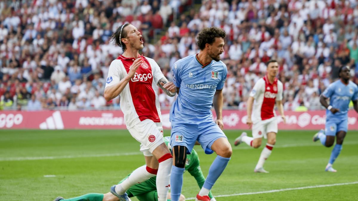 🔴 Ajax aún más profundo en el pantano de NEC,