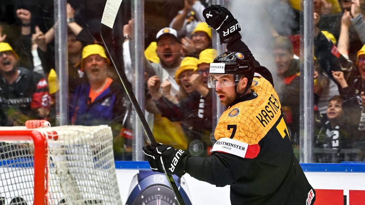Copa del Mundo de Hockey de hielo: después de comenzar,