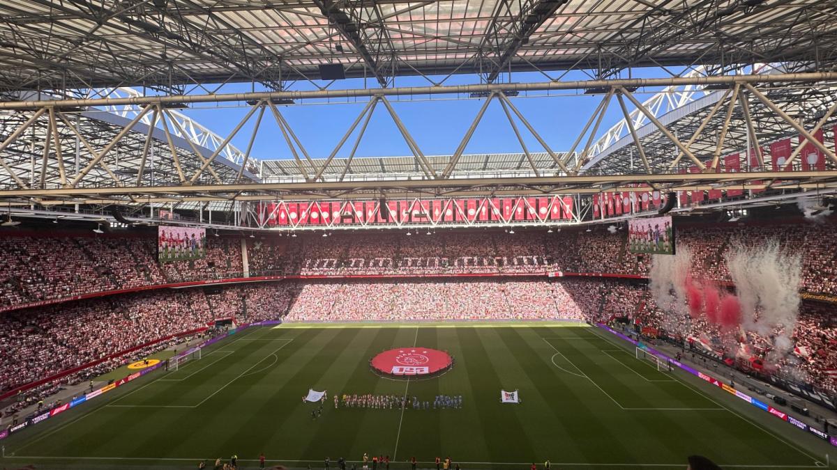 Tarde de horror para Ajax: NEC gana 0-3