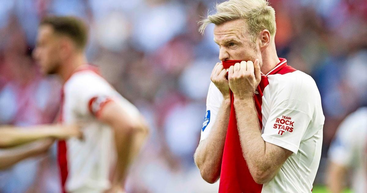 Folla de título de chisporroteo: Ajax y PSV tienen que