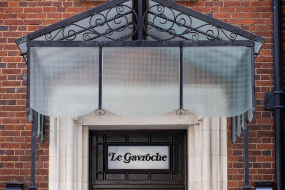 Entrada al restaurante Le Gavroche.