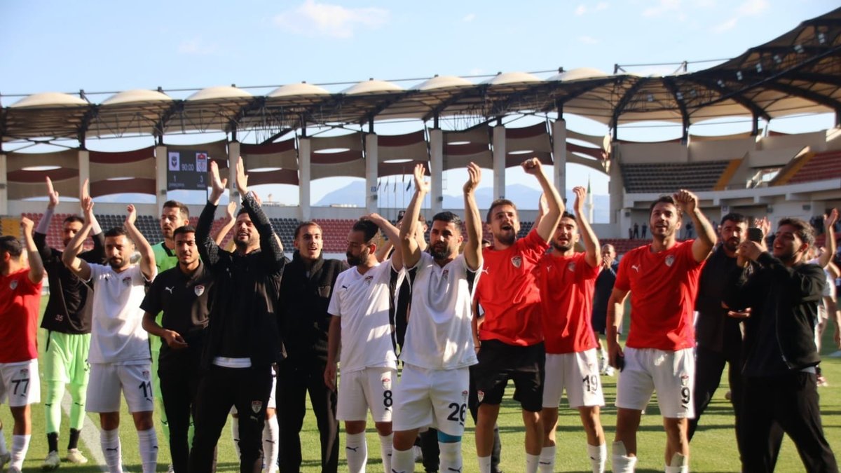 ¡Campeón invicto de Manisaspor!