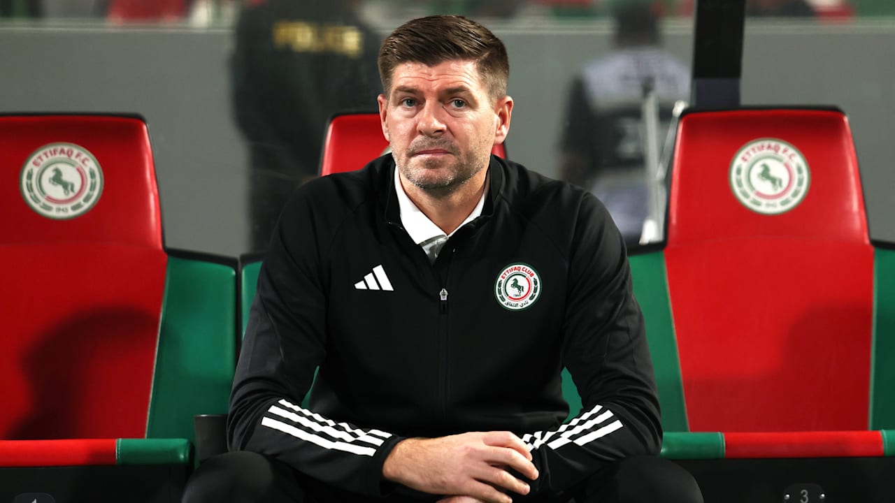 Volver a la isla - ¿Nuevo trabajo para Steven Gerrard?