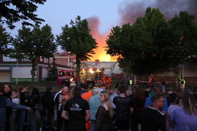 Vivir | Sigue todo sobre el fuego en Hemplax en