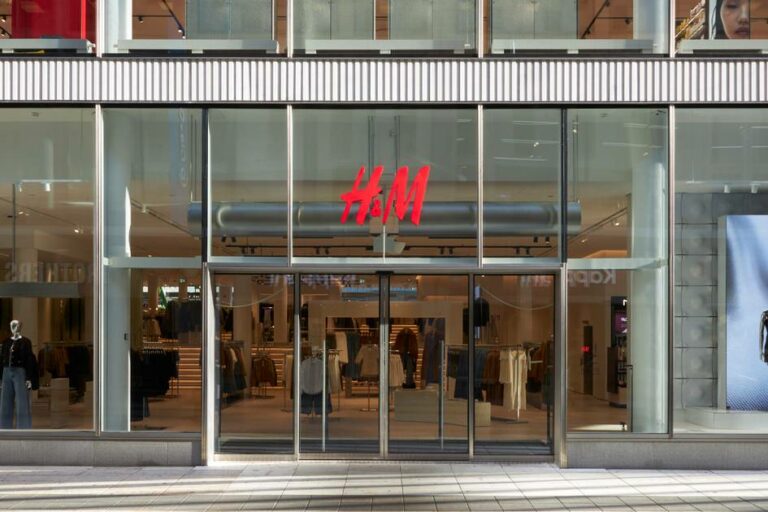 Investigación: las grandes cadenas de moda fallan con sus programas