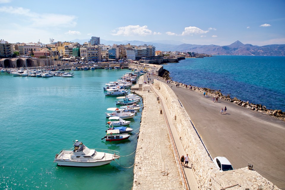 Vista de Heraklion, Creta de la fortaleza de Kulles.