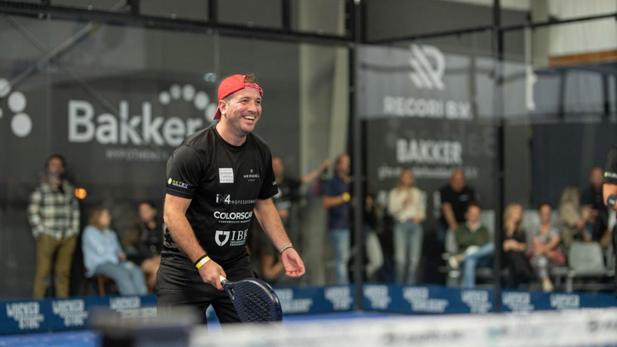 Rafael van der Vaart Drums Stars para el torneo Padelt