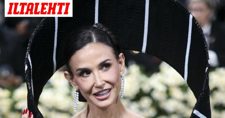 El libro revela la impactante infancia de Demi Moore: mamá