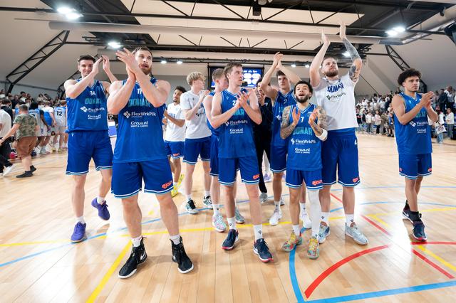Donar se está preparando para el choque con Archrival después
