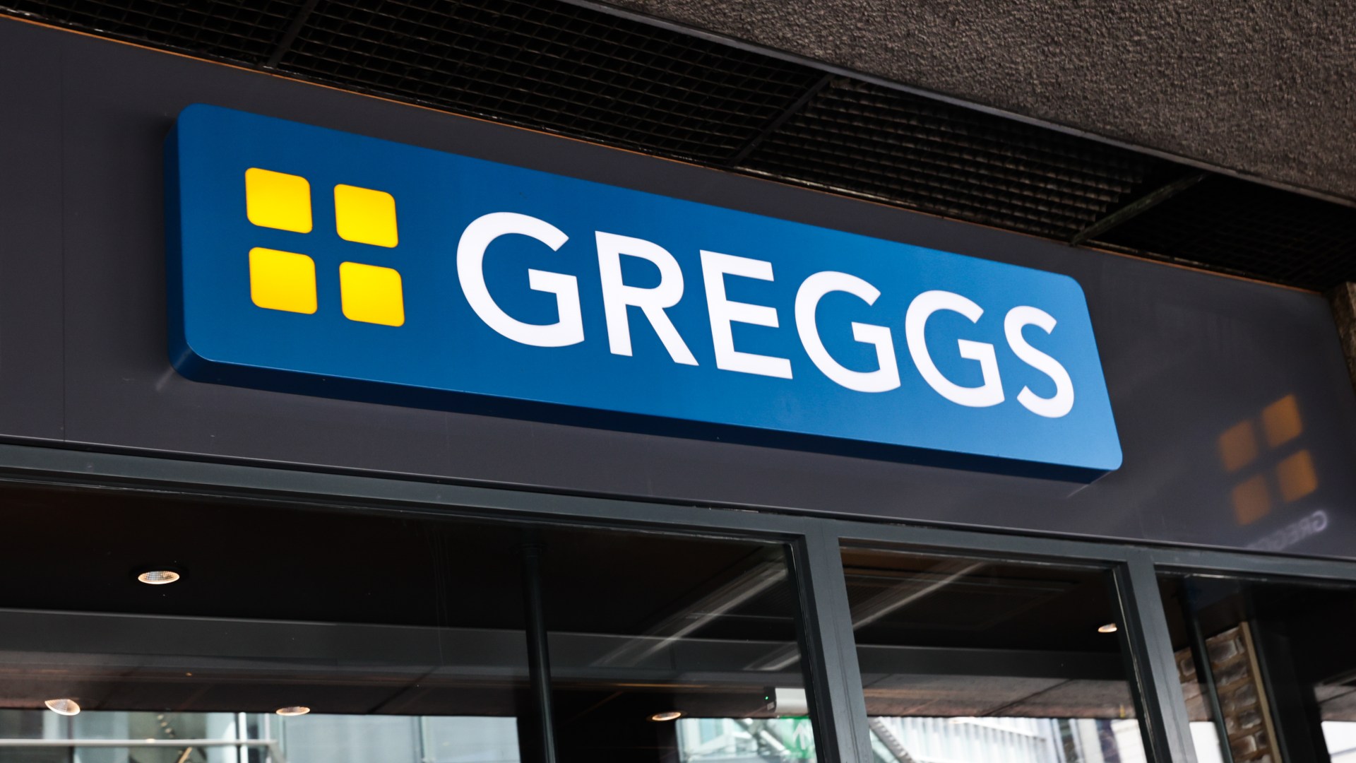 Greggs Axes Popular Bake desde el menú y los clientes