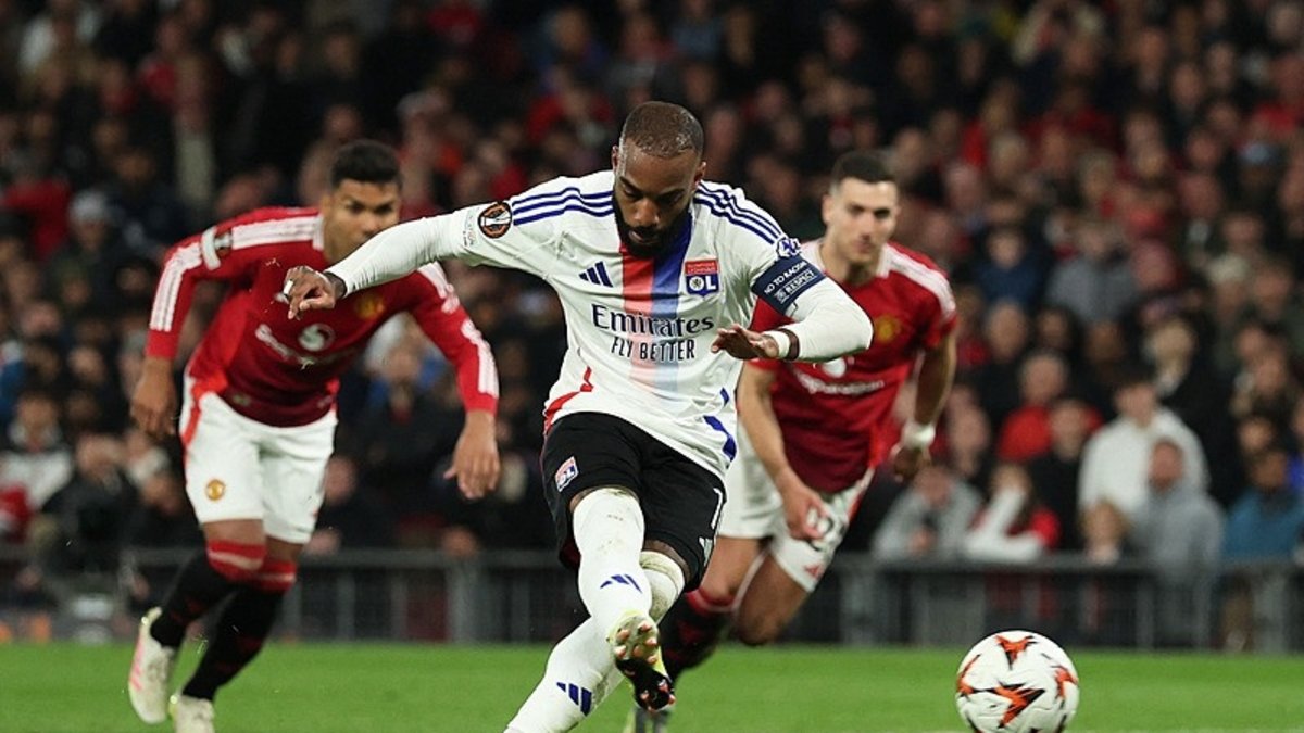 Noticias de transferencia | ¡Bomba de lacazette de Beşiktaş!