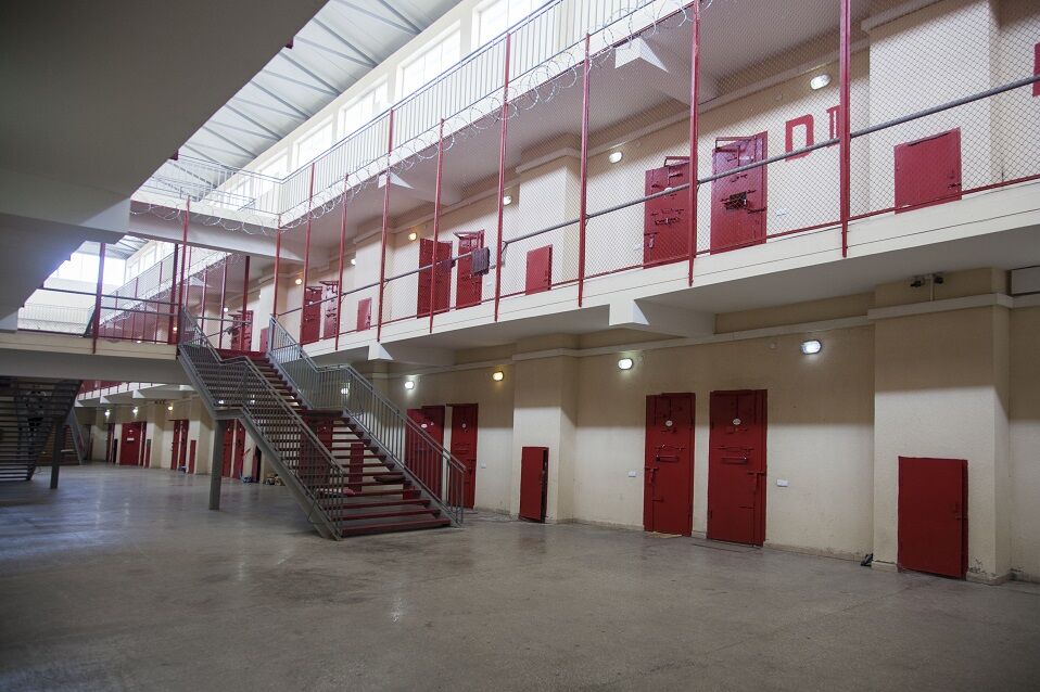 Interior de una prisión de mujeres en Georgia.