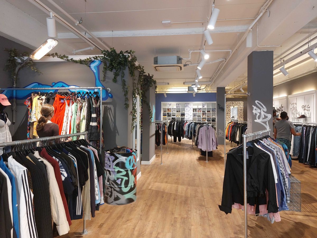 VintageWinkel REJEES se ha abierto aquí en el centro de