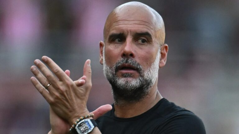'No estoy siendo sarcástico' - Pep Guardiola Fumes en la