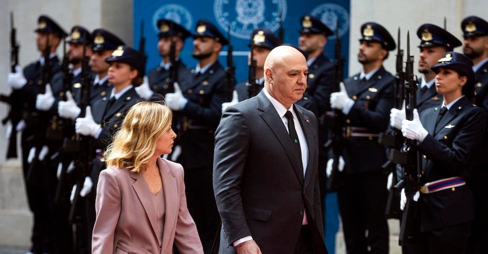 Meloni recibe al presidente del Líbano en Palazzo Chigi