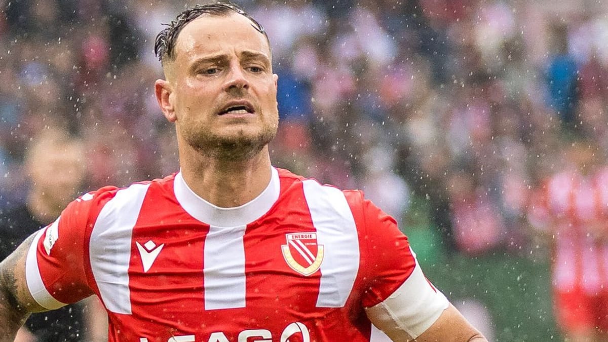 3. Liga: Energie Cottbus - Timmy Thiele emocionalmente después de
