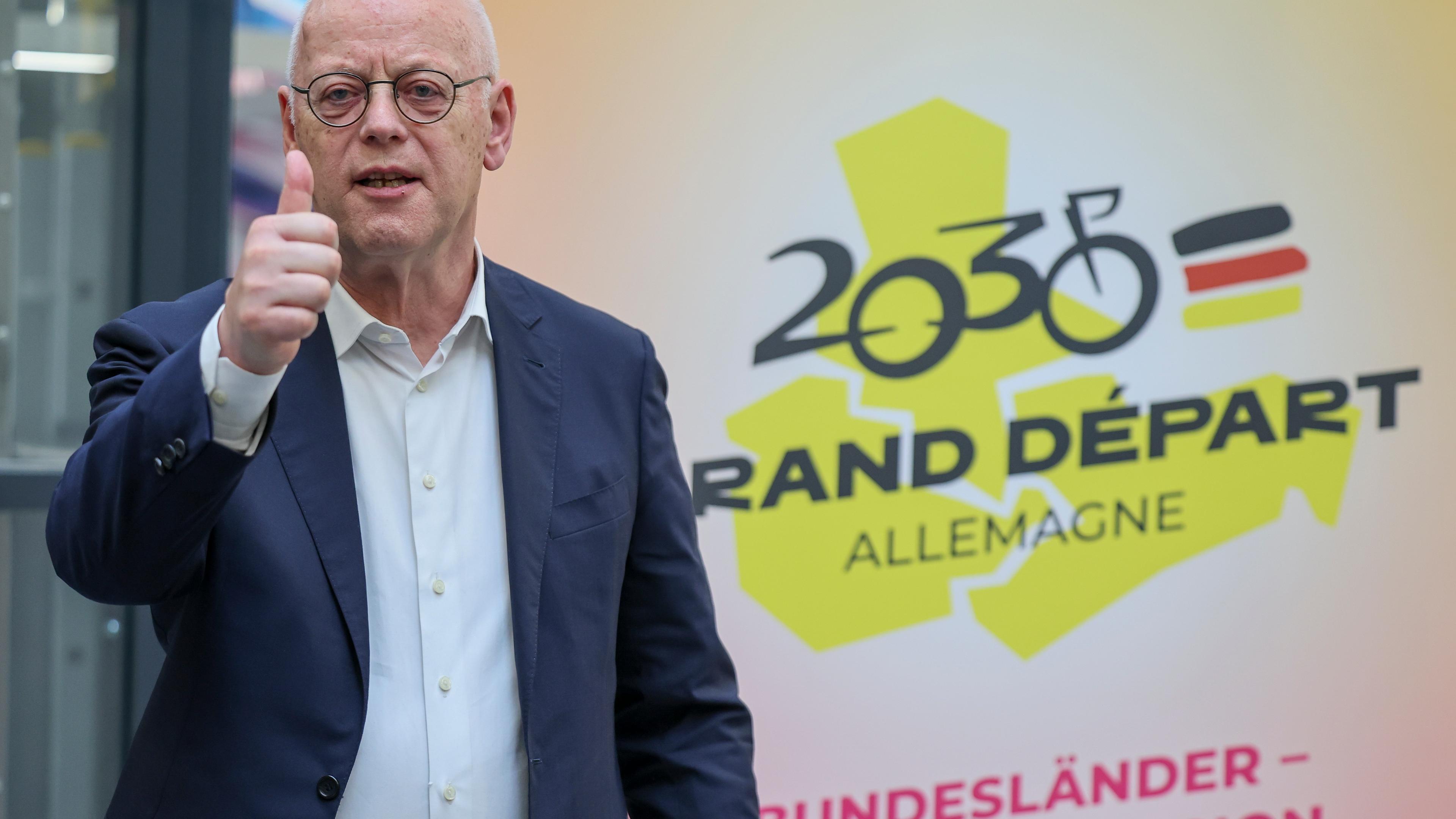 Rudolf Scharping en Leipzig en la presentación del proyecto "Tour de Francia 2023 en Alemania"