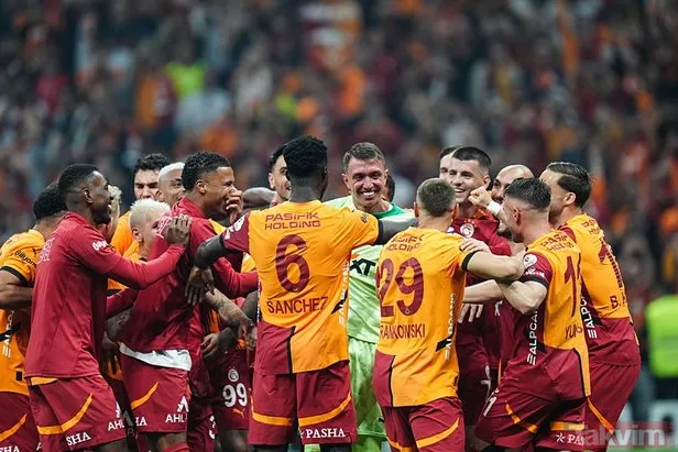 Transferencia gigante de Galatasaray! Campeonato de fresa