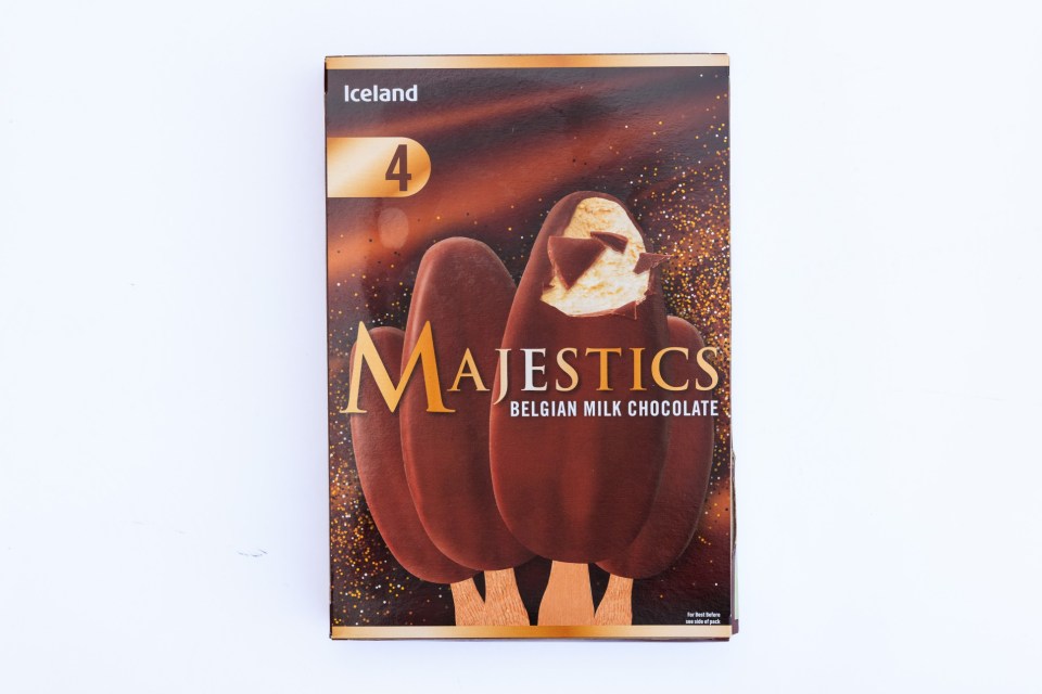 Los mejores engaños de Islandia con Lynsey Hope, fotografiado por Oliver Dixon para las características del sol - 09 de mayo de 2025. Photo muestra helados