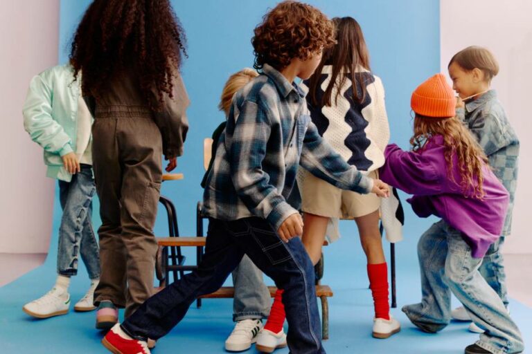 Kids-Denim: héroes cotidianos con estilo y sustancia